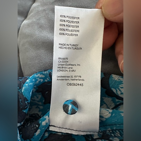 Anthropologie Chiffon Blouse Blue Floral Long Sleeve V-Neck size S - Picture 11 of 12